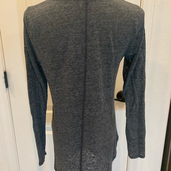 Mossimo gray long sleeve t-shirt Size Small - Picture 5 of 6